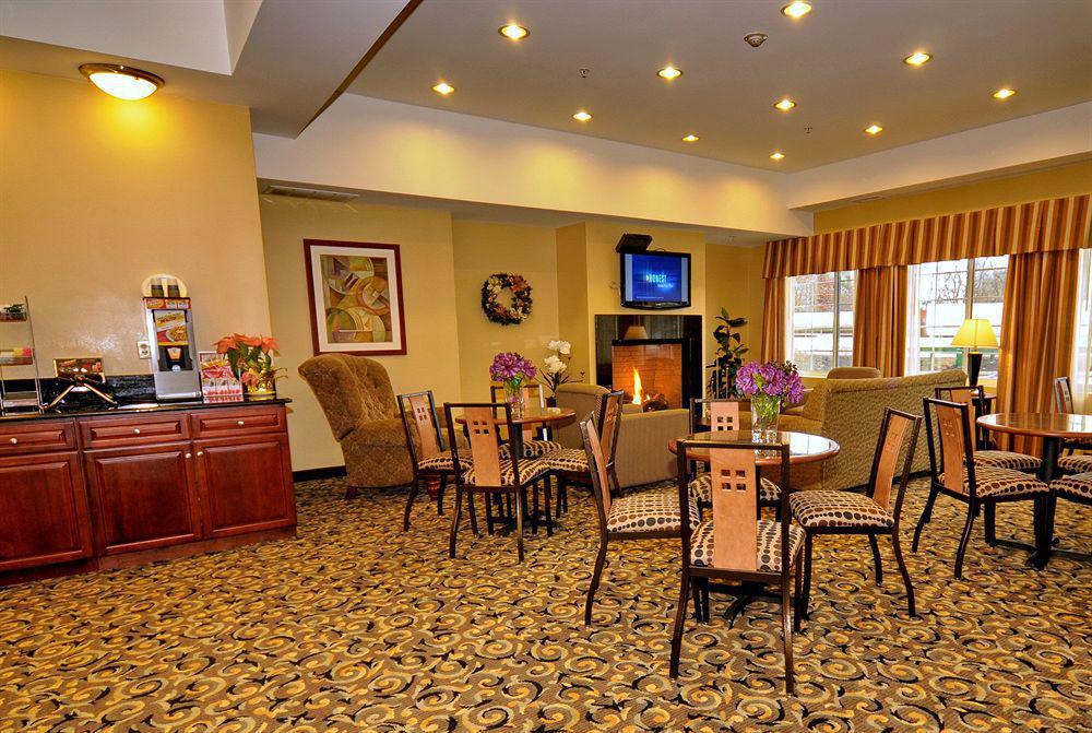 Tapa Hotel, Inn & Suites Mahwah Esterno foto